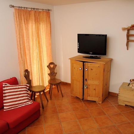 Roe Apartment Panchià Esterno foto